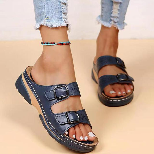AMELIA - Orthopaedic sandals with open toes