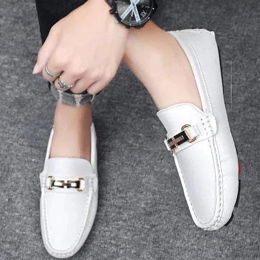 Zoe - Stylish leather loafers