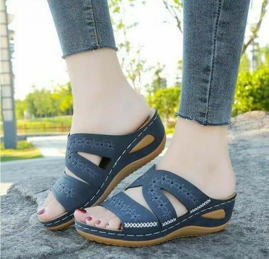 Ella - Orthopaedic sandals with open toes